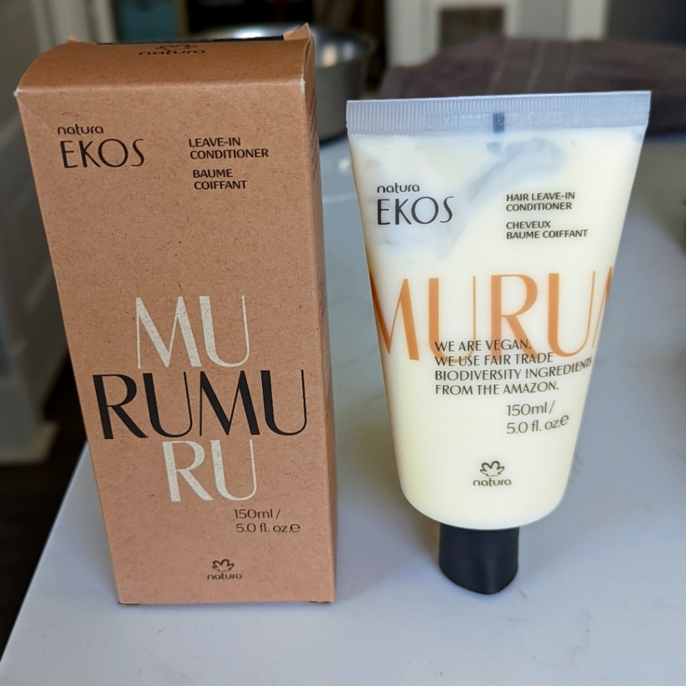 Natura Ekos leave-in conditioner